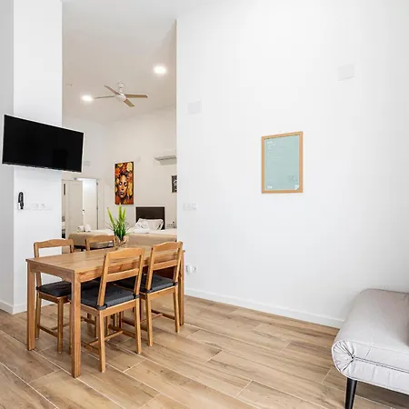 Urban Loft Benicalap * Valência